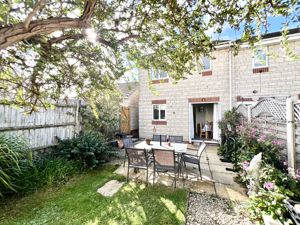 Rear- click for photo gallery